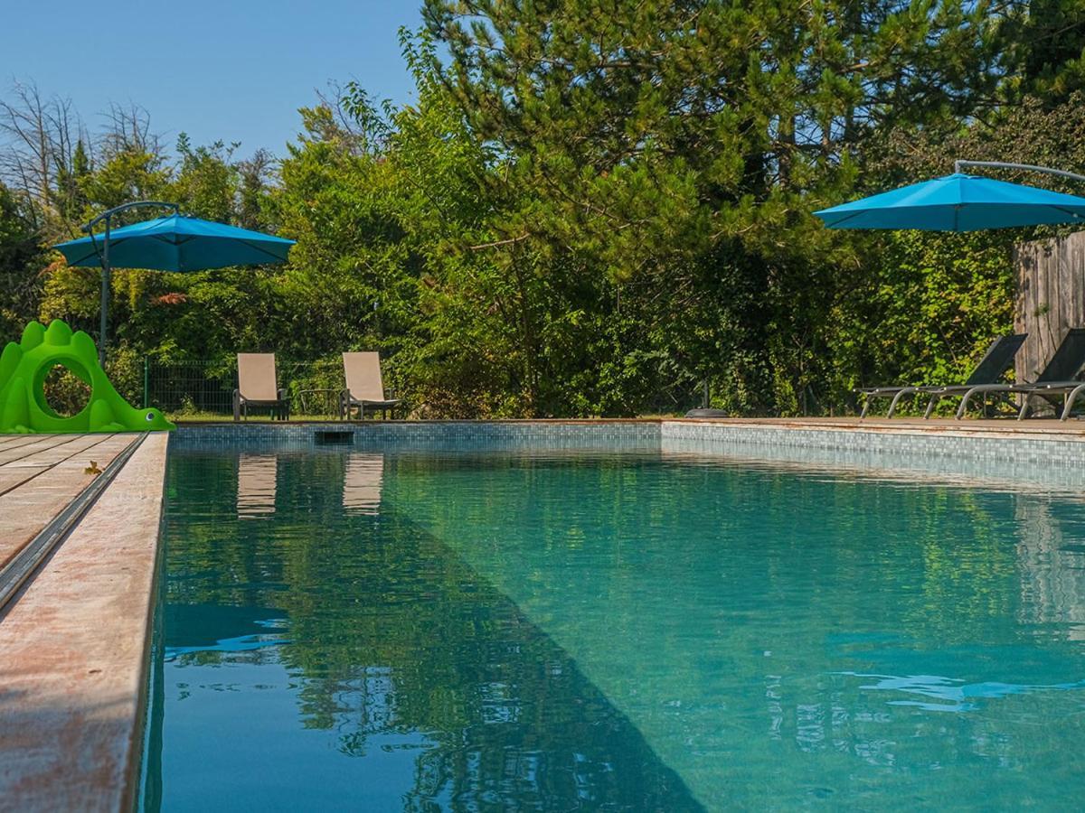 Bed and Breakfast Montjoia LʼIsle-sur-la-Sorgue Esterno foto