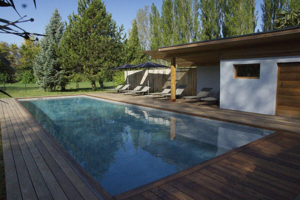 Bed and Breakfast Montjoia LʼIsle-sur-la-Sorgue Esterno foto