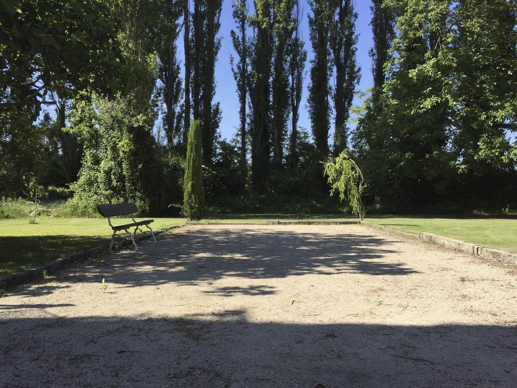 Bed and Breakfast Montjoia LʼIsle-sur-la-Sorgue Esterno foto